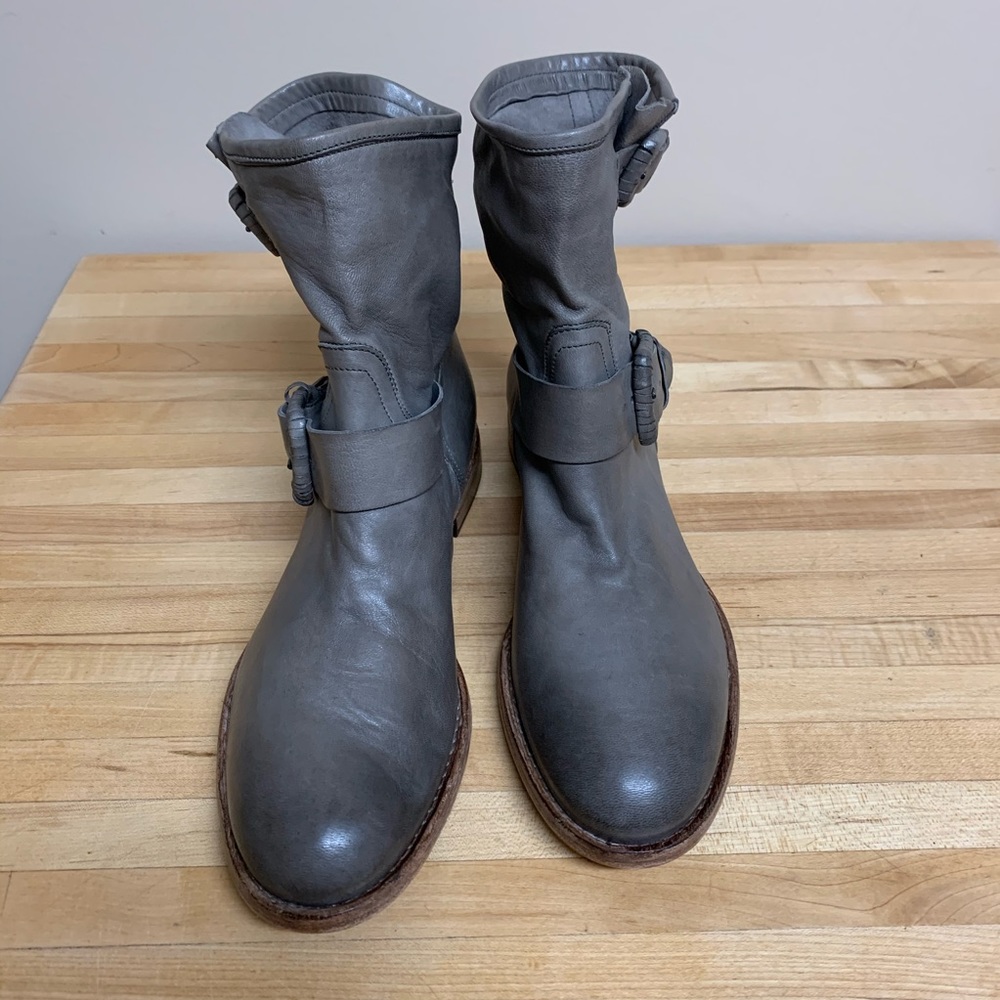 Alberto Fermani ankle boots